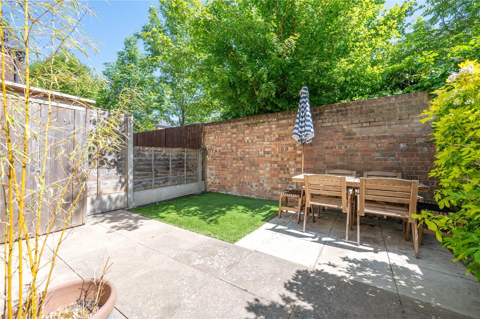 2 Bedroom Terraced House Sold Subject to Contract in Inkerman Road, St. Albans, Hertfordshire - View 9 - Collinson Hall