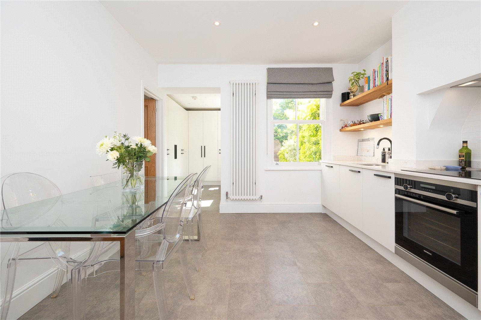 2 Bedroom Terraced House Sold Subject to Contract in Inkerman Road, St. Albans, Hertfordshire - View 12 - Collinson Hall