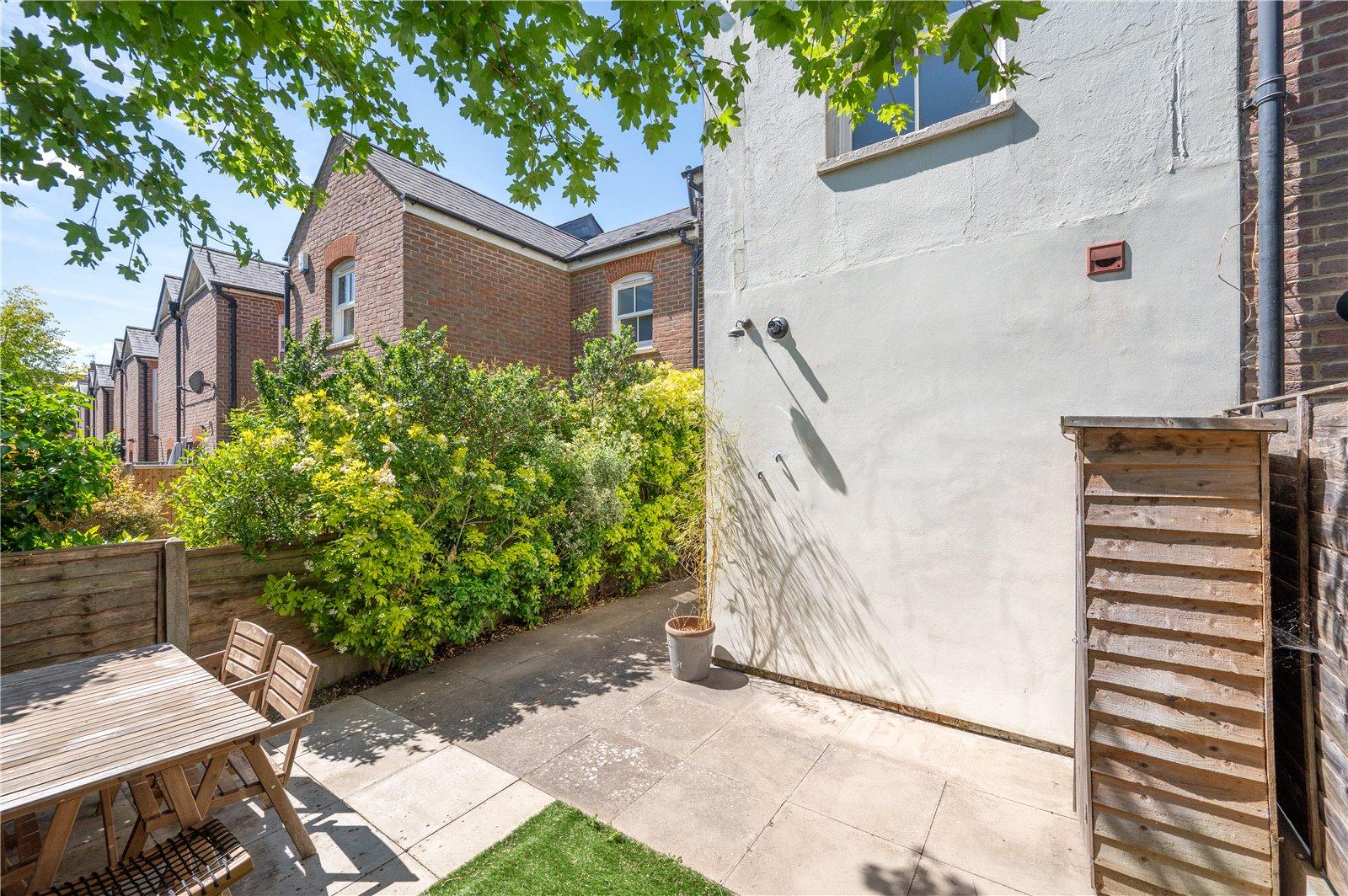 2 Bedroom Terraced House Sold Subject to Contract in Inkerman Road, St. Albans, Hertfordshire - View 14 - Collinson Hall