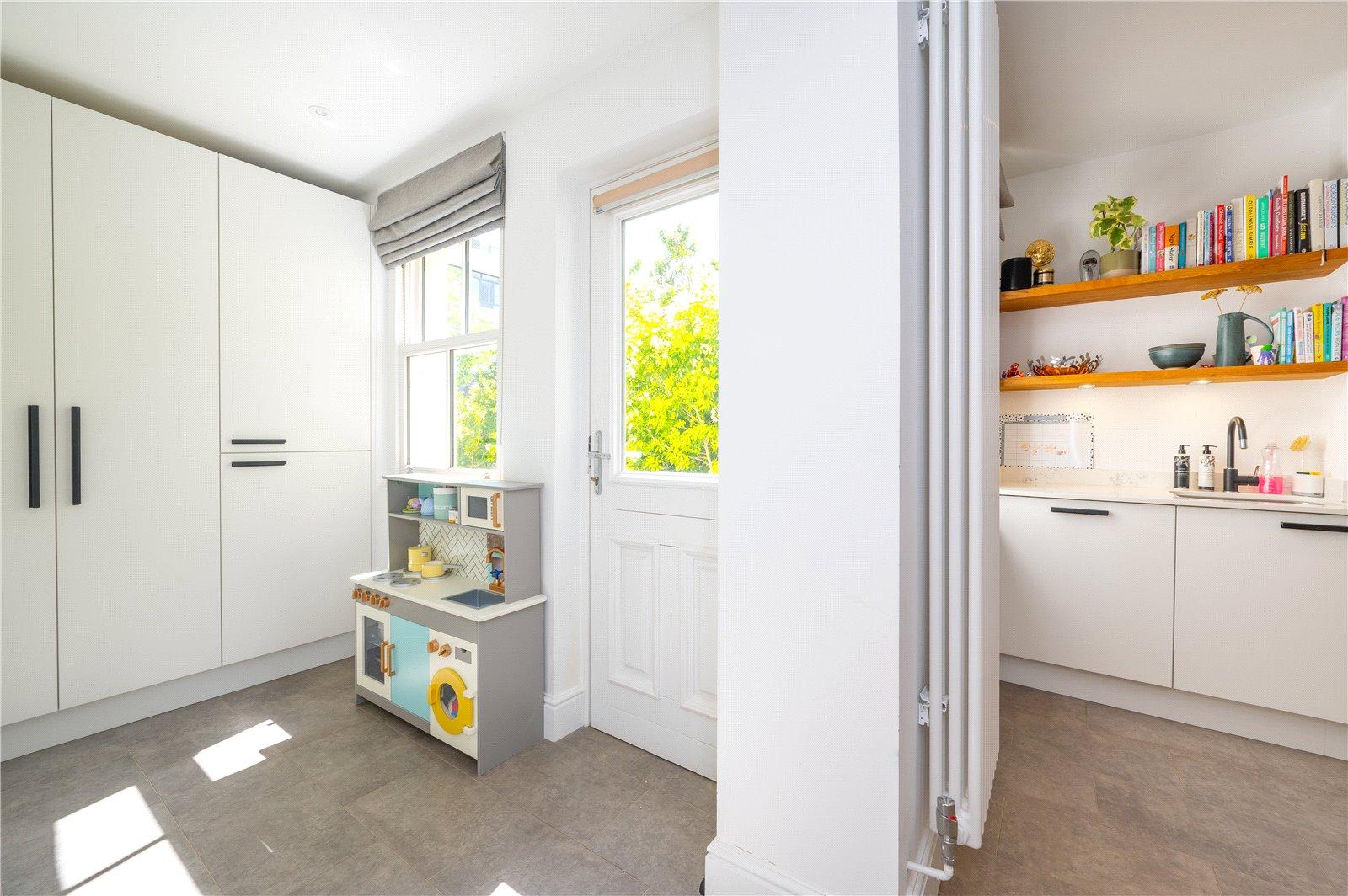 2 Bedroom Terraced House Sold Subject to Contract in Inkerman Road, St. Albans, Hertfordshire - View 4 - Collinson Hall