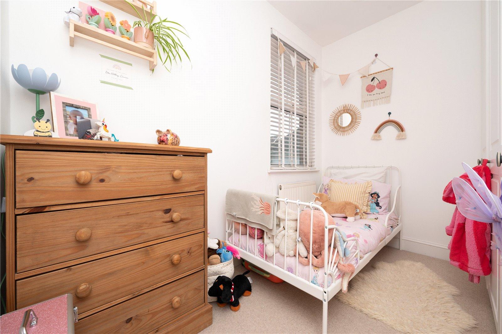 3 Bedroom Terraced House,garage For Sale in High Street, London Colney, St. Albans, Hertfordshire - View 11 - Collinson Hall
