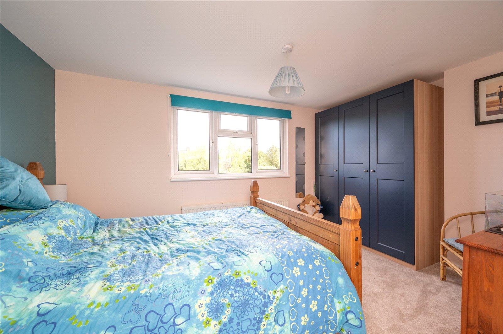 4 Bedroom Semi-Detached Bungalow For Sale in Stanley Avenue, St. Albans, Hertfordshire - View 7 - Collinson Hall