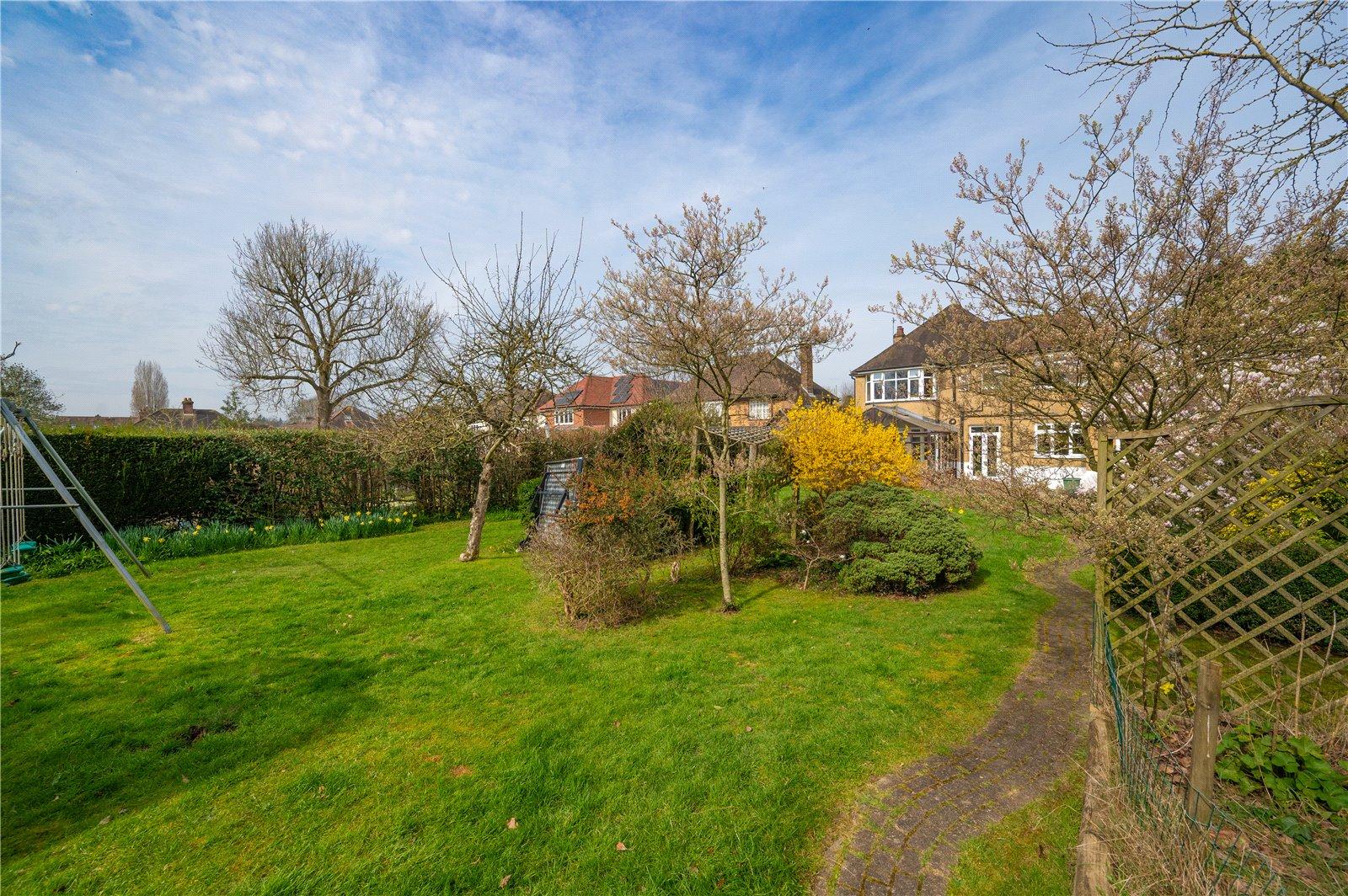 5 Bedroom Detached House,garage Sold Subject to Contract in Jennings Road, St Albans, Hertfordshire - View 7 - Collinson Hall