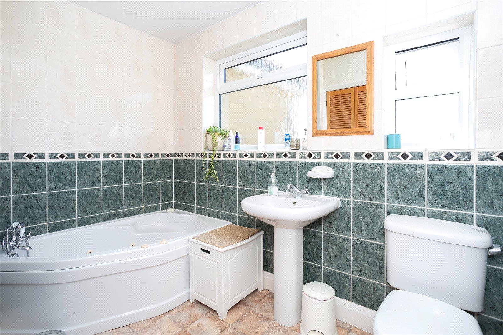 5 Bedroom Detached House,garage Sold Subject to Contract in Jennings Road, St Albans, Hertfordshire - View 19 - Collinson Hall