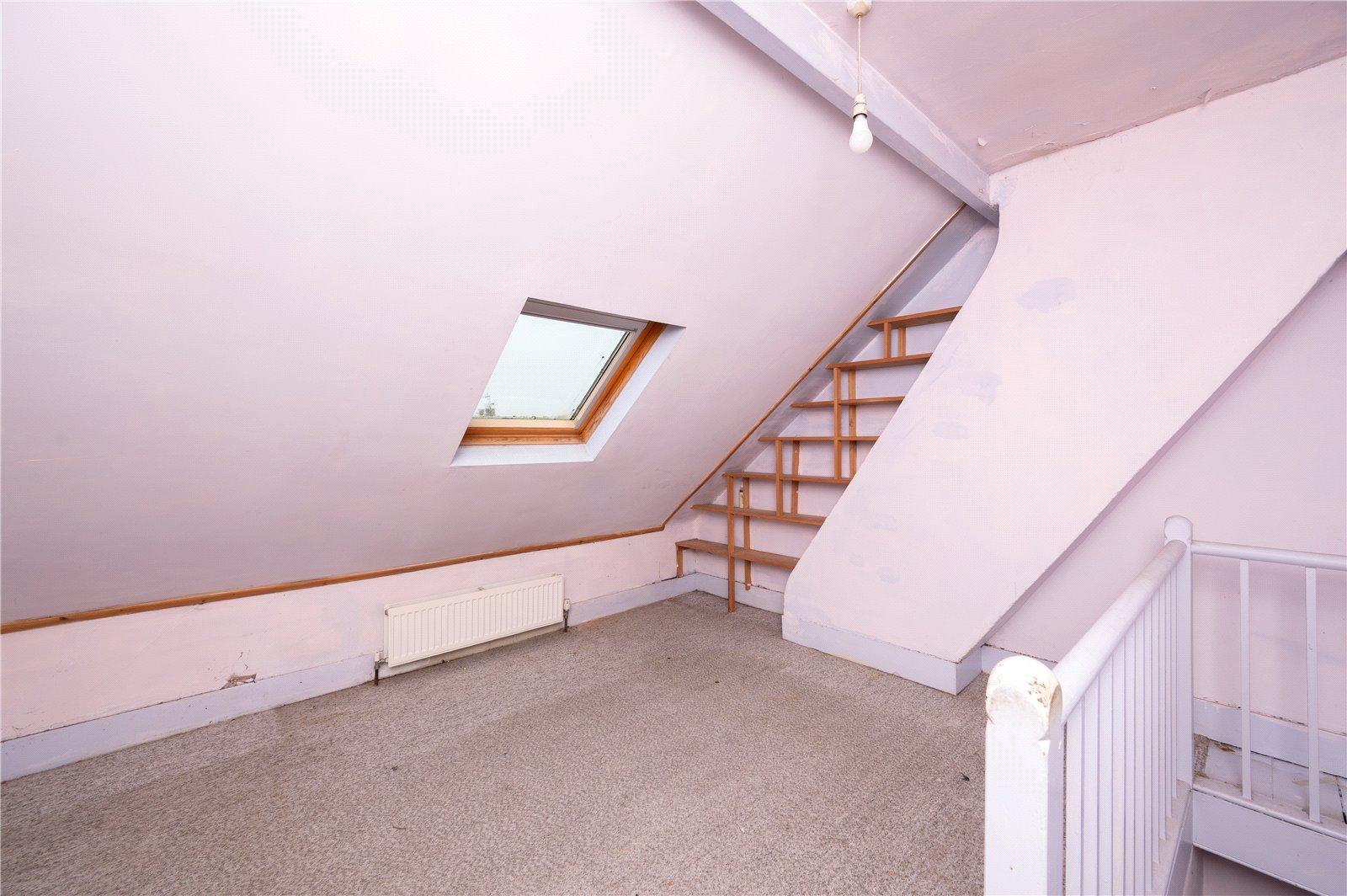 3 Bedroom Terraced House Sold Subject to Contract in Cannon Street, St. Albans, Hertfordshire - View 8 - Collinson Hall