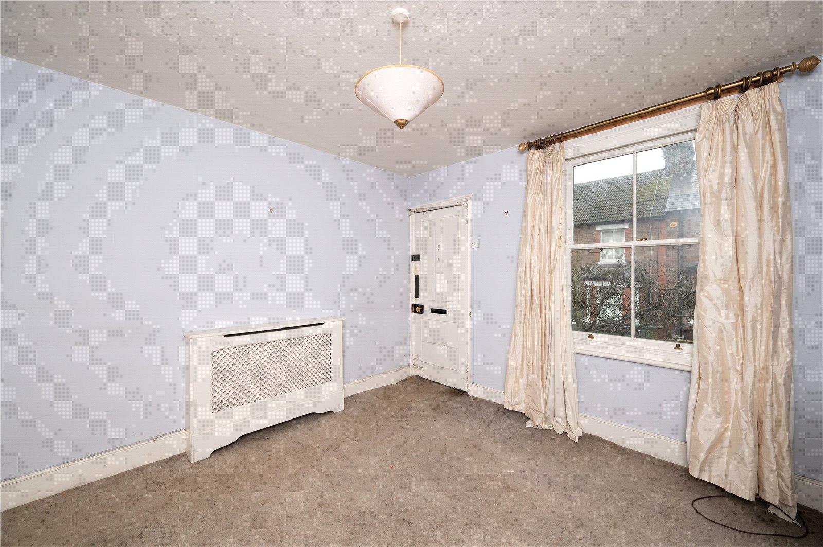 3 Bedroom Terraced House Sold Subject to Contract in Cannon Street, St. Albans, Hertfordshire - View 15 - Collinson Hall