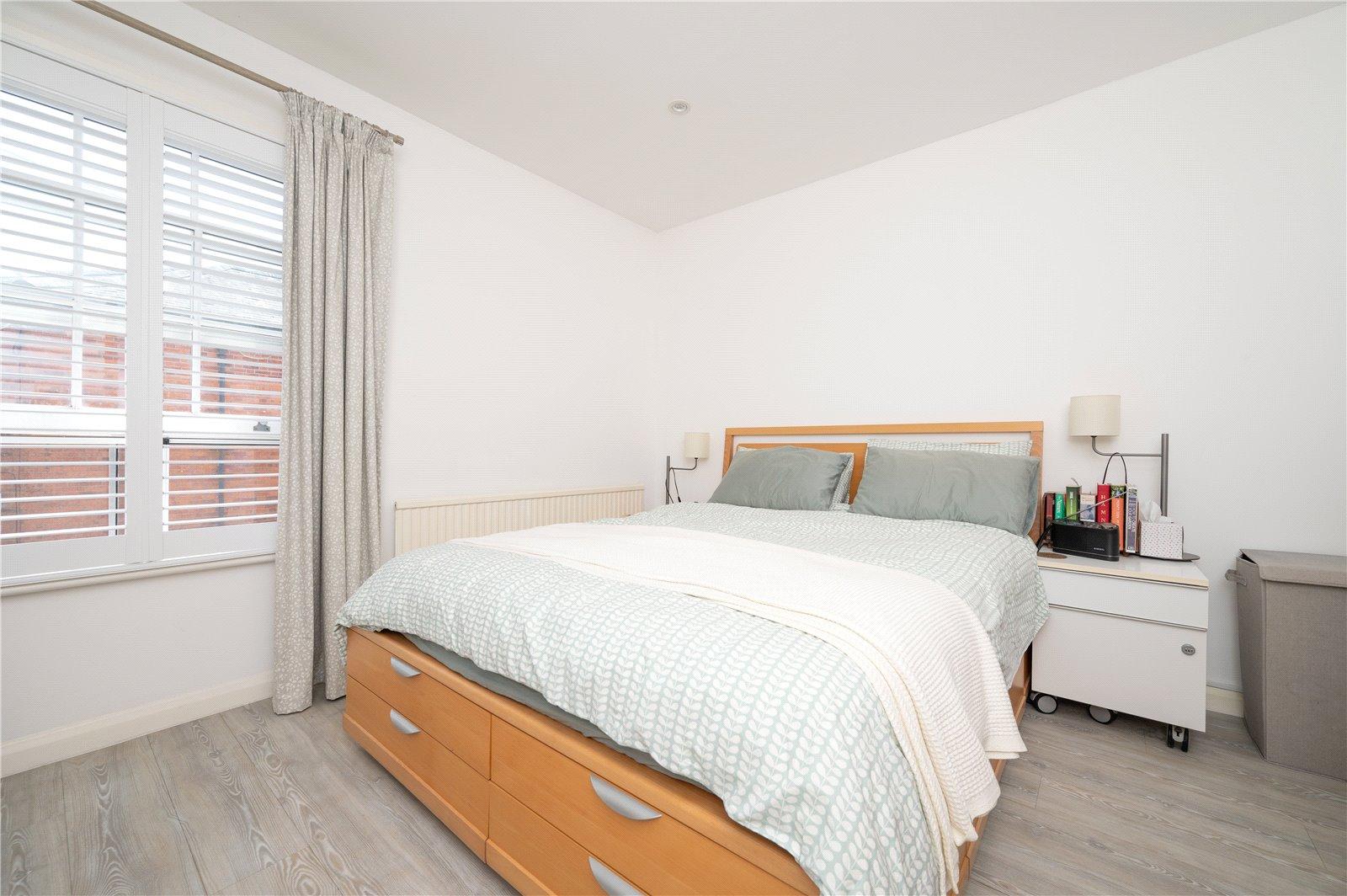 2 Bedroom Terraced House For Sale in Inkerman Road, St. Albans, Hertfordshire - View 6 - Collinson Hall