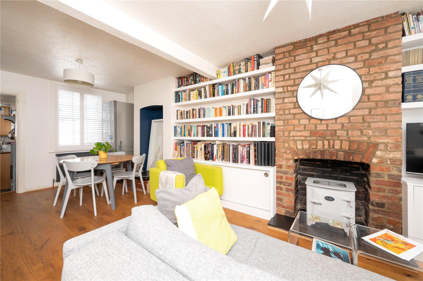 2 Bedroom Terraced House For Sale in Inkerman Road, St. Albans, Hertfordshire - View 2 - Collinson Hall