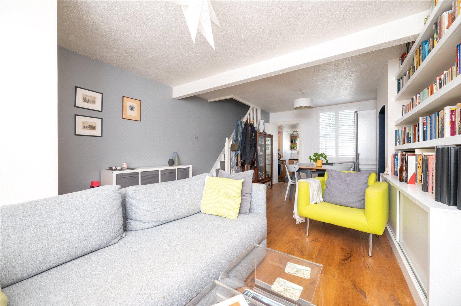 2 Bedroom Terraced House For Sale in Inkerman Road, St. Albans, Hertfordshire - View 3 - Collinson Hall