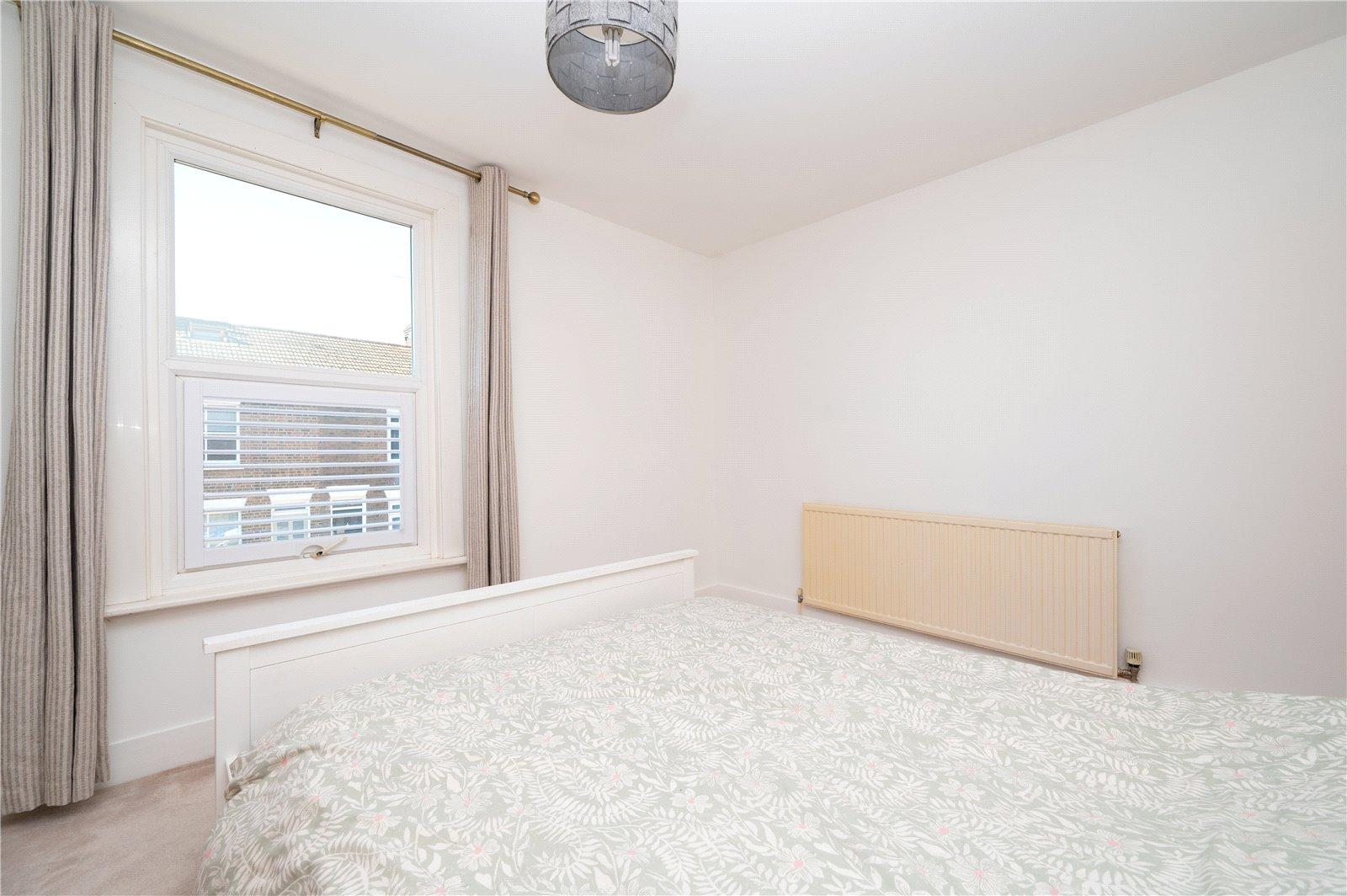 3 Bedroom Terraced House Sold Subject to Contract in Cavendish Road, St. Albans, Hertfordshire - View 11 - Collinson Hall