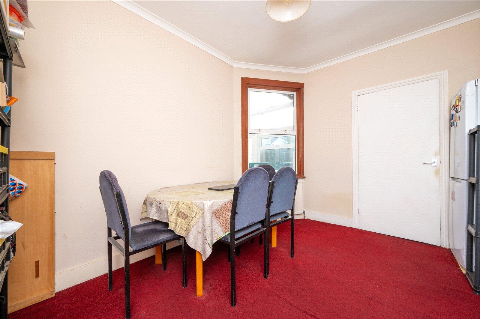 4 Bedroom Semi-Detached House For Sale in Brampton Road, St. Albans, Hertfordshire - View 5 - Collinson Hall