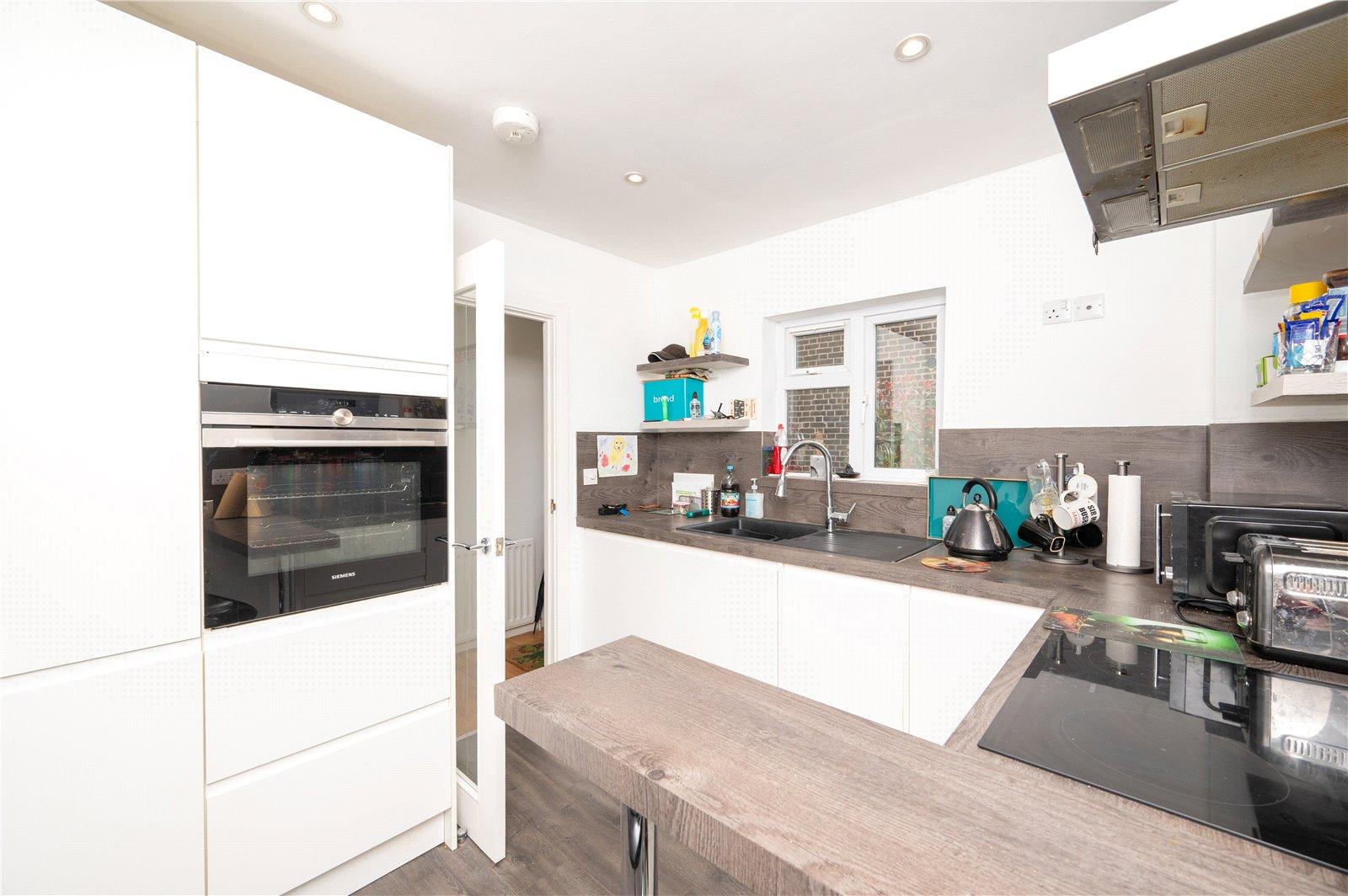 2 Bedroom  For Sale in Stanhope Road, St. Albans - View 3 - Collinson Hall