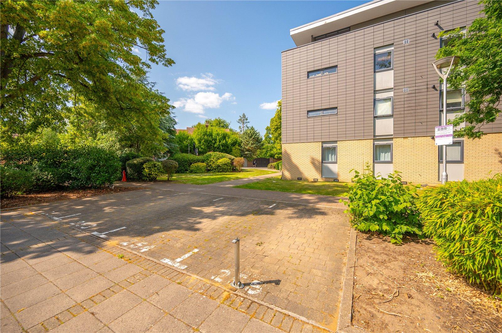 1 Bedroom Ground Floor Flat For Sale in Newsom Place, St. Peters Road, St. Albans, Hertfordshire - View 10 - Collinson Hall