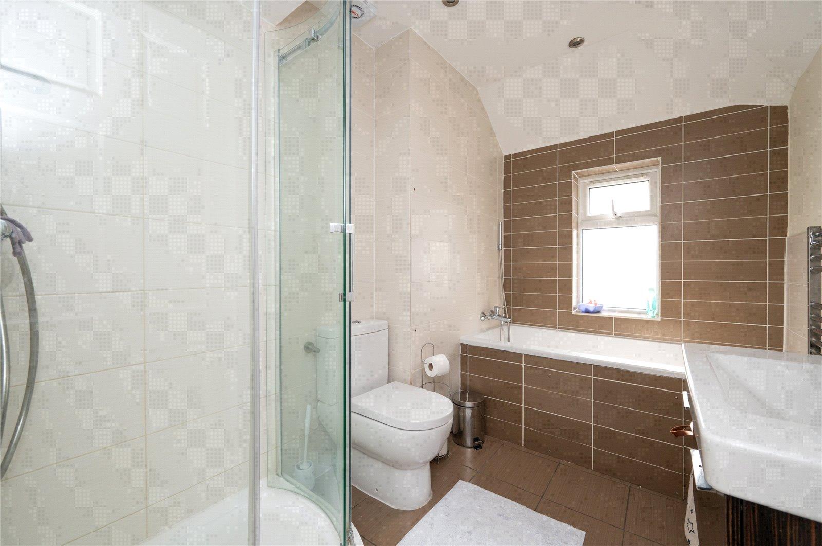 4 Bedroom Semi-Detached House For Sale in Gurney Court Road, St. Albans, Hertfordshire - View 8 - Collinson Hall