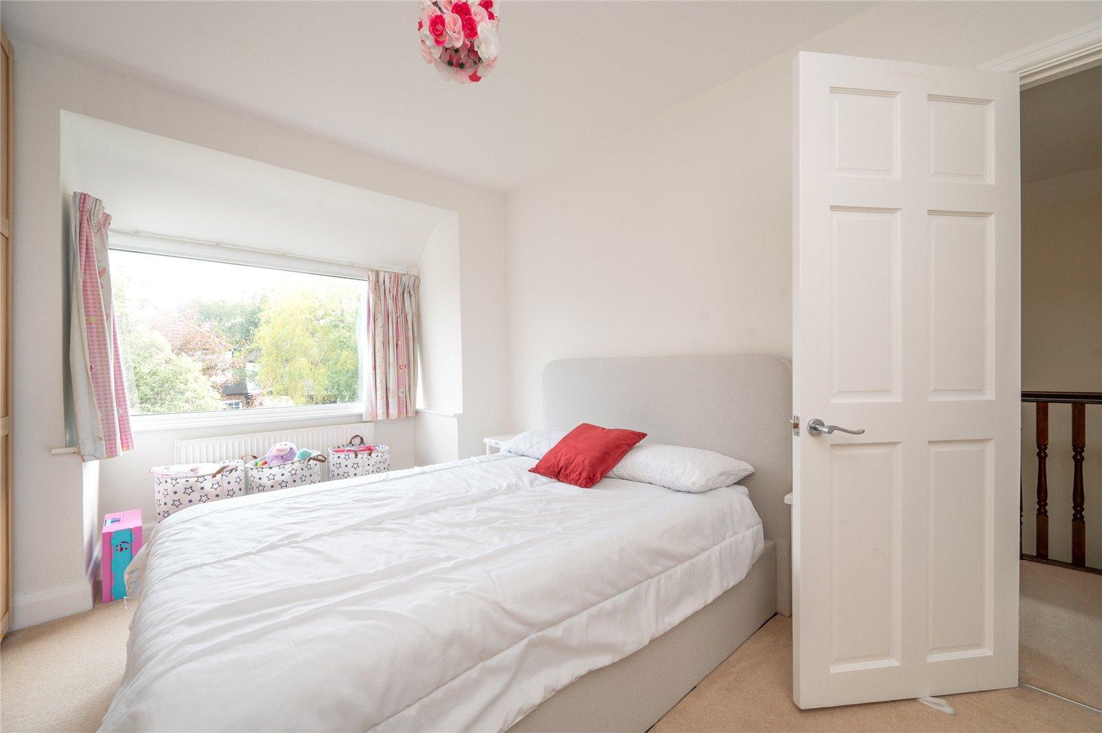4 Bedroom Semi-Detached House For Sale in Gurney Court Road, St. Albans, Hertfordshire - View 13 - Collinson Hall
