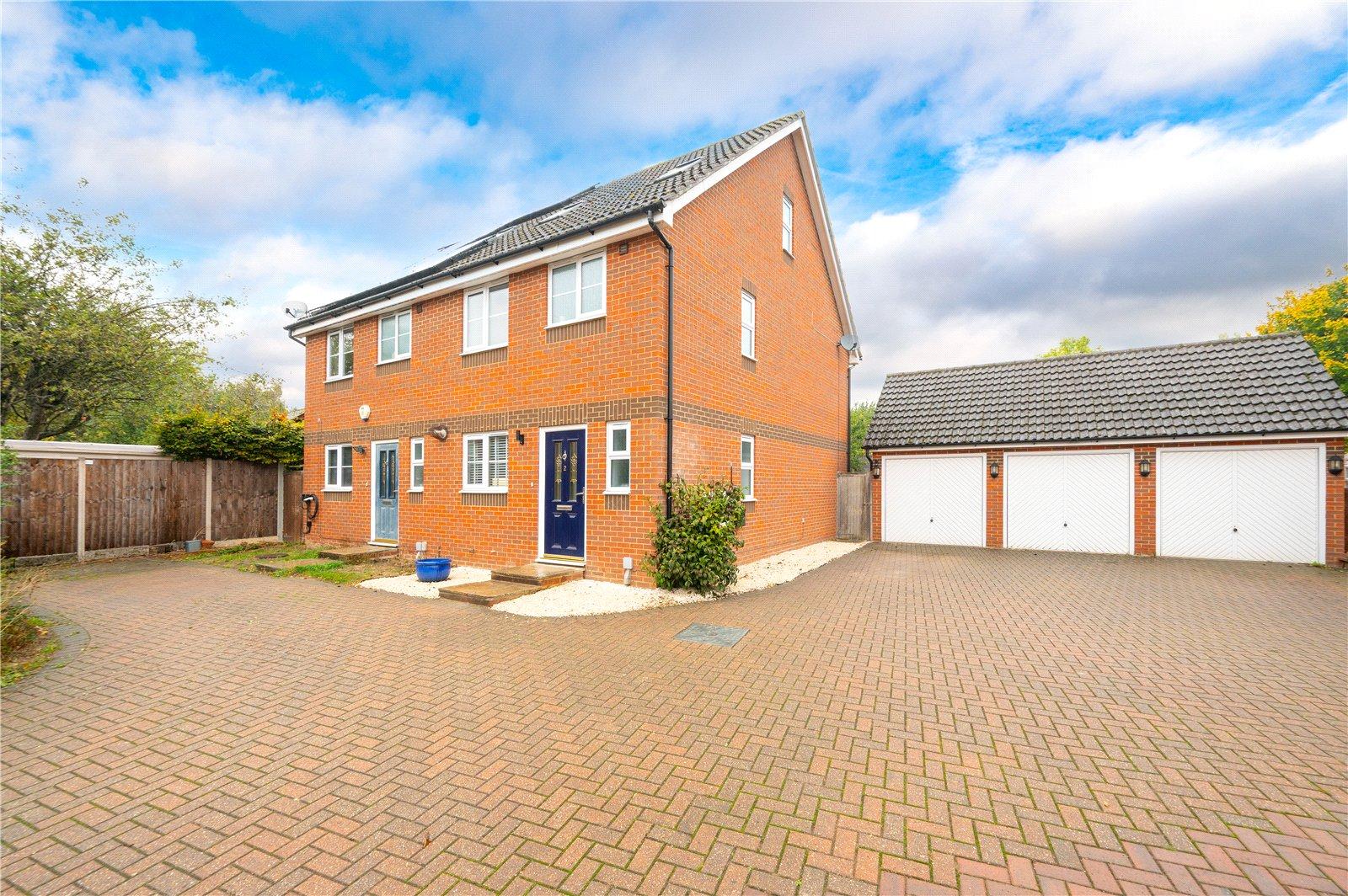 3 Bedroom Semi-Detached House For Sale in Gillsted Court, St. Albans, Hertfordshire - View 1 - Collinson Hall