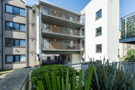 2 bedroom Flat for sale in Charlotte Street, Aberdeen, AB25