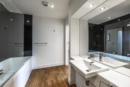 2 bedroom Flat for sale in Gordondale Road, West End, Aberdeen, AB15