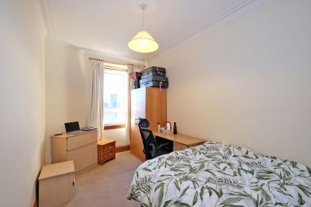 2 bedroom Flat for sale in King Street, City Centre, Aberdeen, AB24