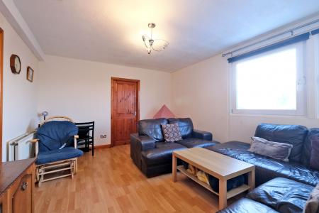 2 bedroom Maisonette for sale in Whitehouse Street, City Centre, Aberdeen, AB10