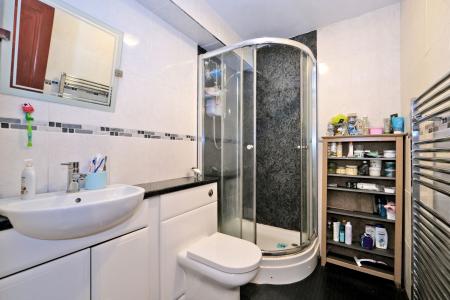 2 bedroom Maisonette for sale in Whitehouse Street, City Centre, Aberdeen, AB10
