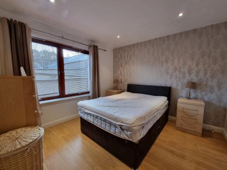 2 bedroom Flat to let in Auchmill Road, Bucksburn, Aberdeen, AB21