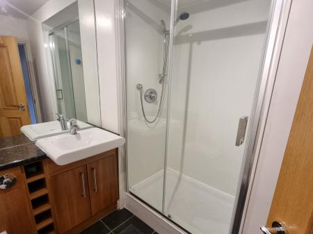 2 bedroom Flat to let in Auchmill Road, Bucksburn, Aberdeen, AB21