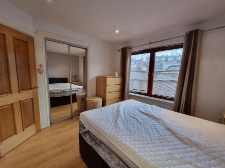 2 bedroom Flat to let in Auchmill Road, Bucksburn, Aberdeen, AB21