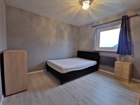 3 bedroom Flat to let in Marquis Road, Aberdeen, AB24