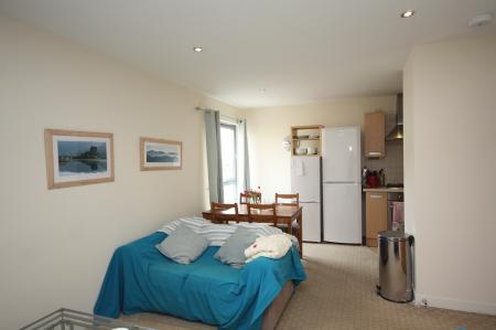 2 bedroom Flat to let in Merkland Lane, Pittordrie, Aberdeen, AB24