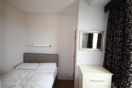 2 bedroom Flat to let in Powis Terrace, Aberdeen, AB25