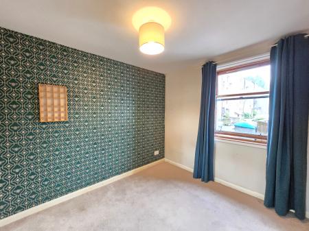 2 bedroom Flat to let in Millside Terrace, Peterculter, Aberdeen, AB14