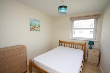 2 bedroom Flat to let in South College Street, City Centre, Aberdeen, AB11