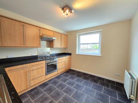 2 bedroom Flat to let in South College Street, City Centre, Aberdeen, AB11