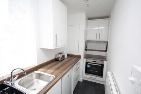 1 bedroom Studio flat to let in Stirling Street, City Centre, Aberdeen, AB11