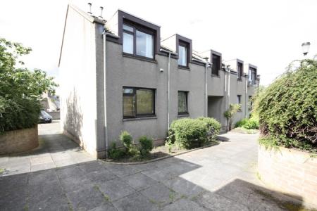 1 bedroom Flat to let in Donald Place, Rosemount, Aberdeen, AB25