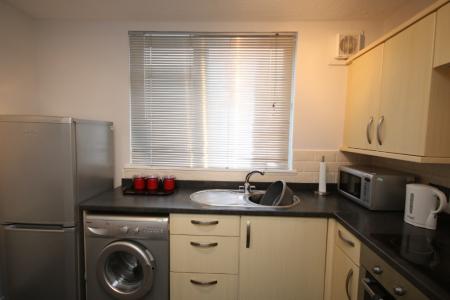 1 bedroom Flat to let in Donald Place, Rosemount, Aberdeen, AB25