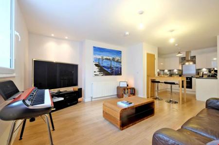 1 bedroom Flat to let in Adelphi Lane, City Centre, Aberdeen, AB11