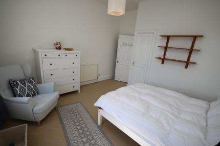 2 bedroom Flat to let in Holburn Street, Aberdeen, AB10