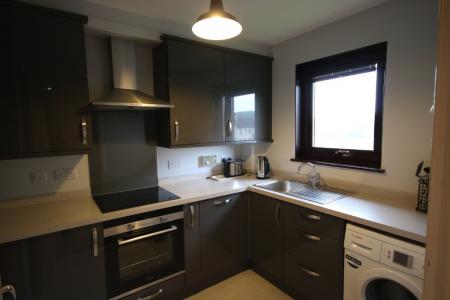 2 bedroom Flat to let in Pitmedden Crescent, Aberdeen, AB10