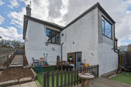 2 bedroom Semi-detached house for sale in Don Terrace, Woodside, Aberdeen, AB24