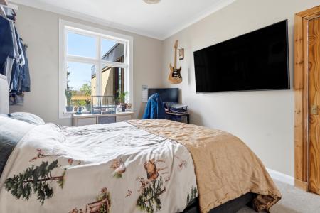 2 bedroom Semi-detached house for sale in Don Terrace, Woodside, Aberdeen, AB24