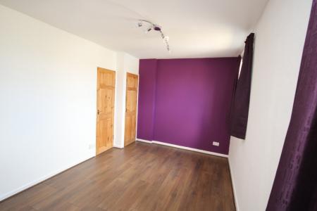 2 bedroom Terraced House to let in Davidson Gardens, Northfield, Aberdeen, AB16
