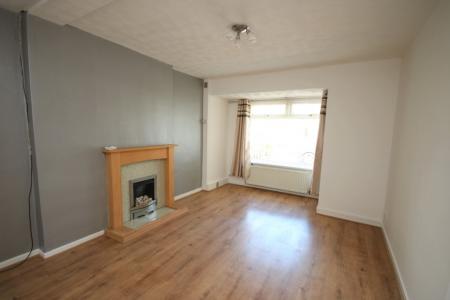 2 bedroom Terraced House to let in Davidson Gardens, Northfield, Aberdeen, AB16