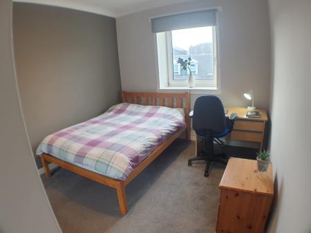 3 bedroom Flat to let in Hardgate, Aberdeen, AB11