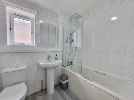 2 bedroom Flat to let in Linksfield Road, Linksfield, Aberdeen, AB24