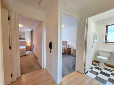 2 bedroom Flat for sale in Cairnfield Circle, Bucksburn, Aberdeen, AB21
