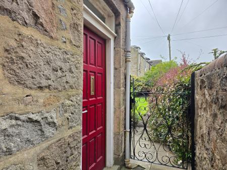 3 bedroom Flat for sale in Clifton Road, Hilton, Aberdeen, AB24