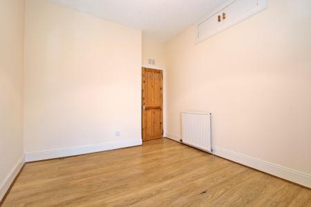2 bedroom Flat to let in Rosemount Place, Aberdeen, AB25