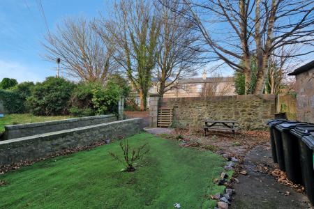 2 bedroom Flat to let in Rosemount Place, Aberdeen, AB25